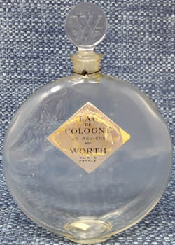 Dans La Nuit-2 Modern Crystal Lalique Bottle Molded LALIQUE FRENCH BOTTLE to underside